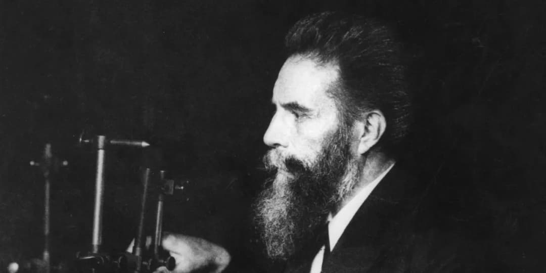 Wilhelm Roentgen i jego wynalazek: jak promienie X zmieniły medycynę